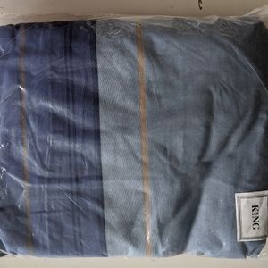 Unopened King Size Bed Skirt